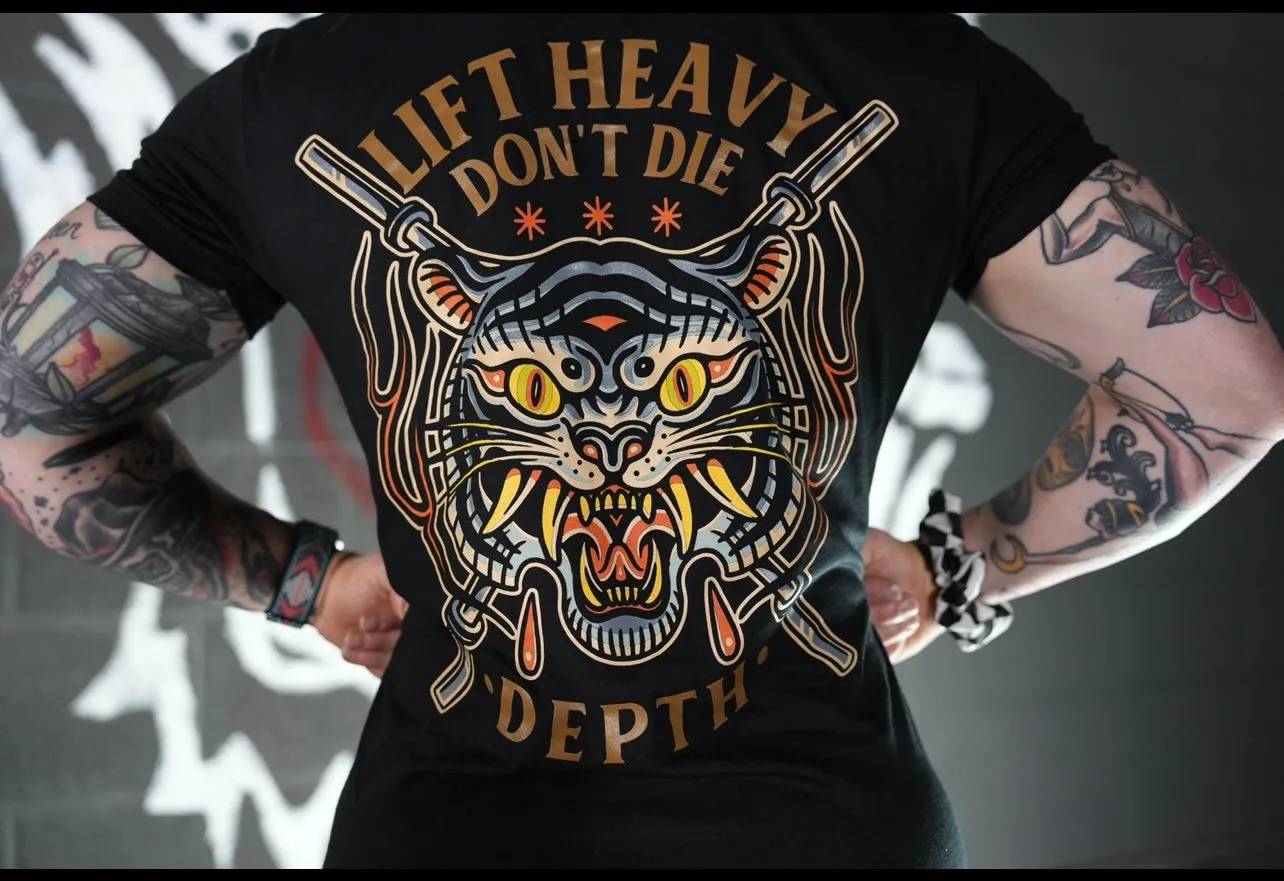 (                                                                                                                                                                                                                             Lift Heavy Dont Die Tee