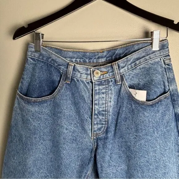 Brandy Melville Saylor John Galt 90s medium wash straight leg jeans size 26