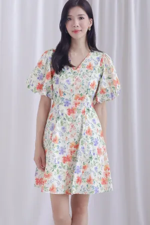 Corby Floral Puffy Sleeves Seam Button Dress In Cream