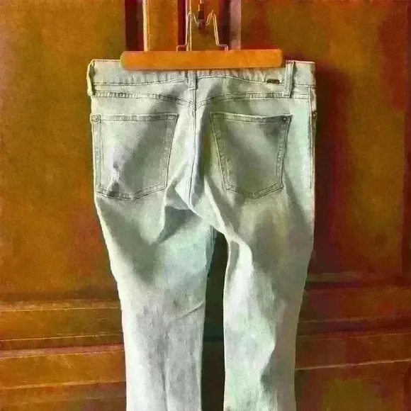 DL1961 Light Denim Straight Leg Jeans