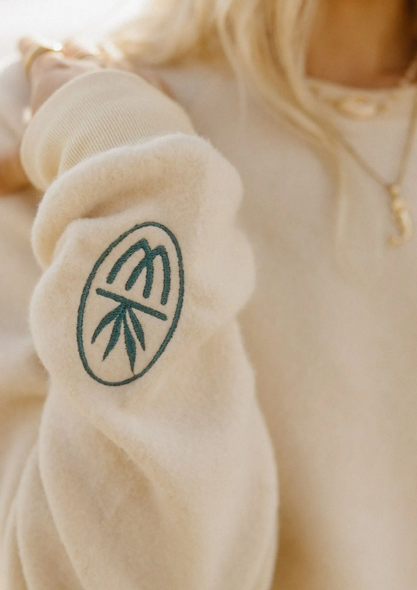 FEAT X Waverly BlanketBlend® Crewneck
