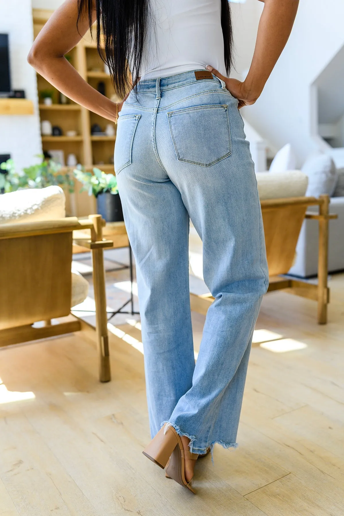 Judy Blue High-Rise Straight Leg Jeans