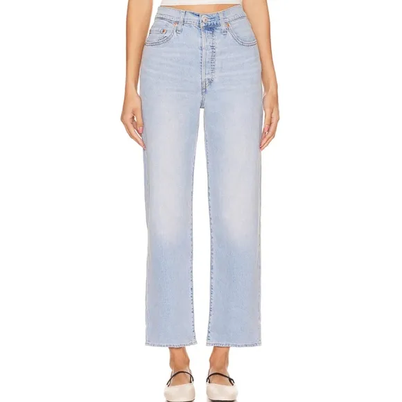 Levi's Women's Ribcage Straight Ankle Jeans