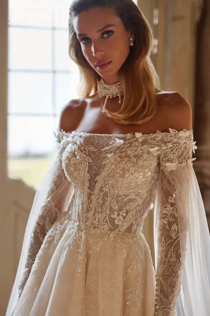 Modern Modest Off-the-Shoulder Long Sleevess Long Lace Wedding Dresses Online Beadings