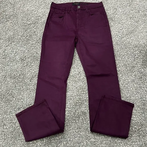 NWOT Jen 7 by 7 For All Mankind purple jeans. Size 6. Straight leg.