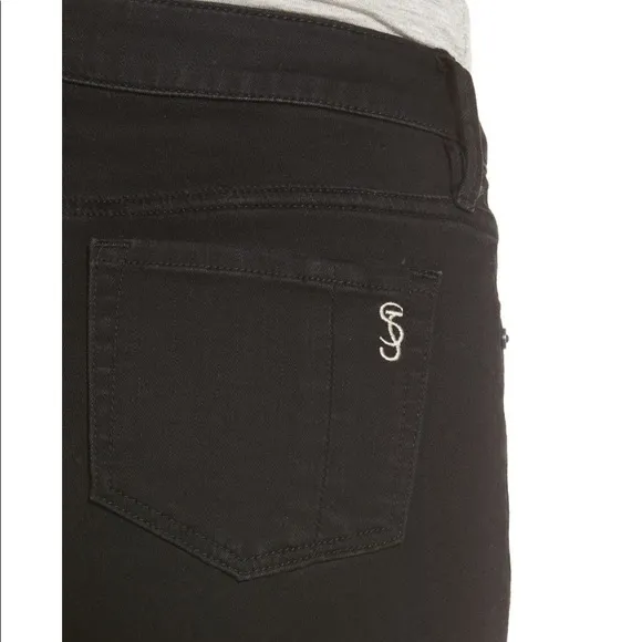 💥NWT💥 Black Slink Jeans