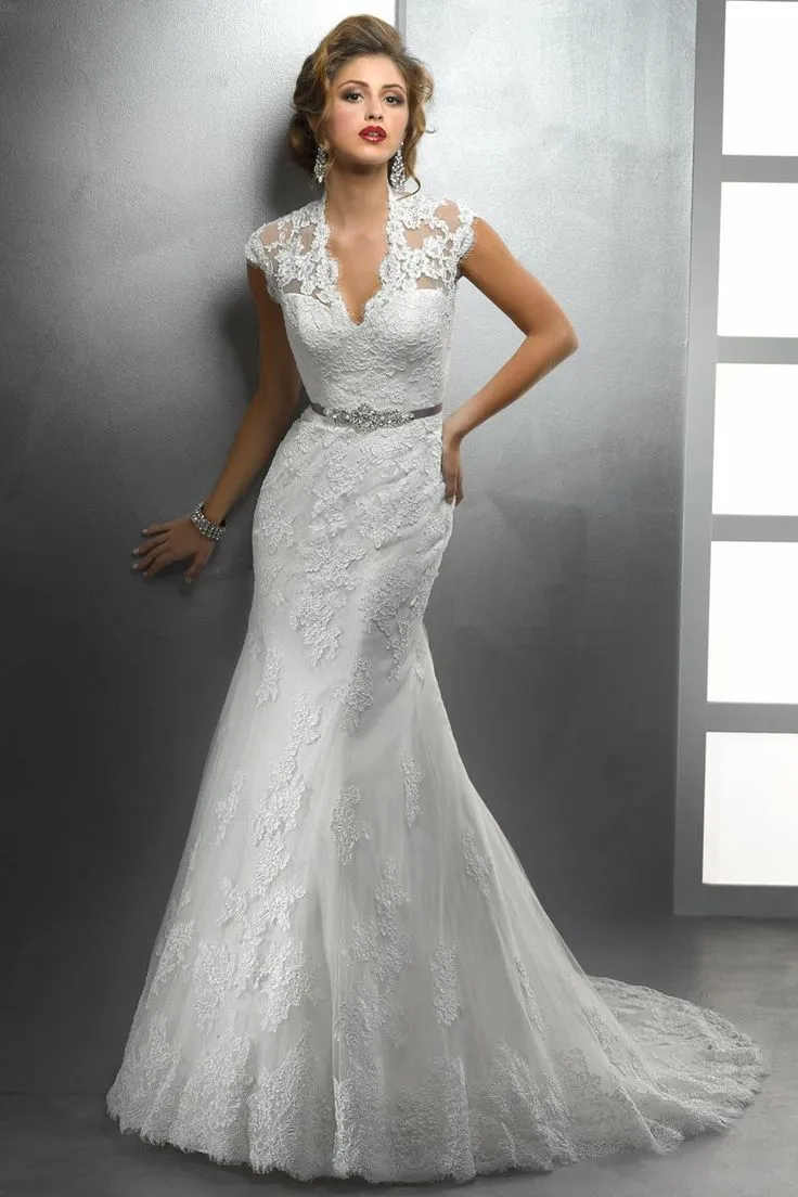 Romantic Style Deep V-neck Rhinestone Sashes Lace Covered Back Mermaid Wedding Dress 2019 New Fall Winter Gown